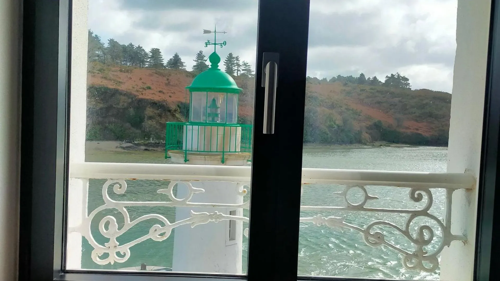 아파트 Studio Moderne Avec Vue Mer Et Port A Sauzon, 2* - Fr-1-418-190 프랑스